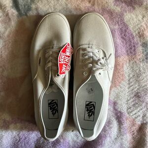 Brand New Men’s Authentic White Vans